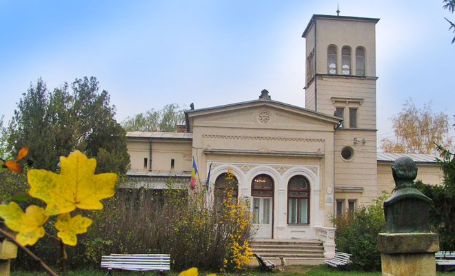 Casa memorială Mihail Sadoveanu din Iași, județul Iași